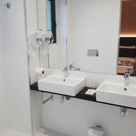 호텔 Residencial Caravela 2*